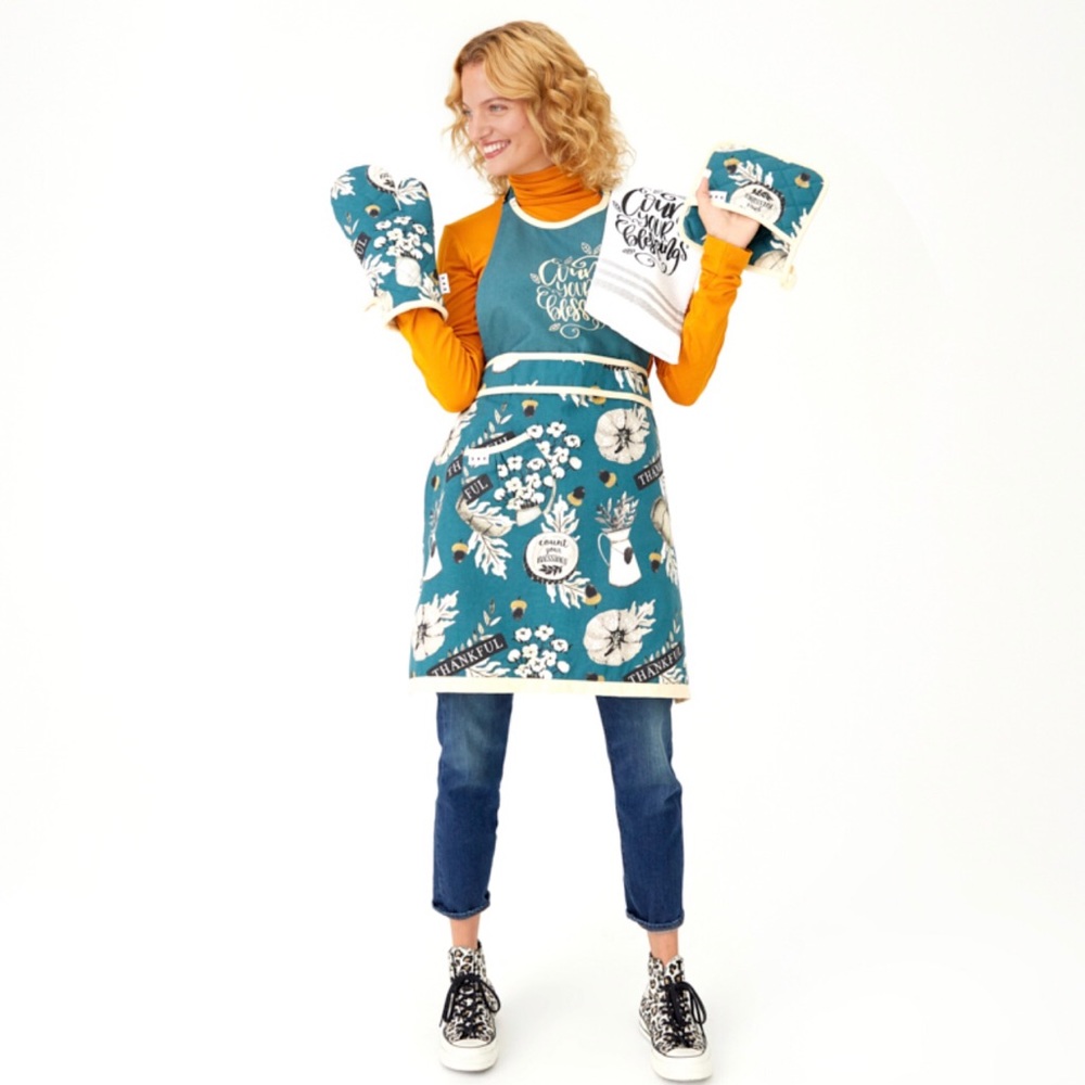 Simply Whimsical Blessing Kitchen Set